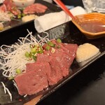 炎天下 - 牛レバ刺し