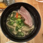 ハナハナ - 沖縄ソーキそば