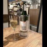 da Uma - ブリュ　Malvasia  spmante   byまみこまみこ