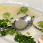 da Uma - 地蛤と春野菜のスープ仕立て　ズッパ♪  byまみこまみこ