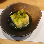ヤマヤ鮮魚店 弥平 - 揚げ出し豆腐あおさ餡掛け