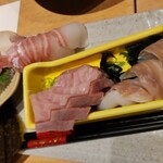 ヤマヤ鮮魚店 弥平 - 地魚刺身7点盛り
