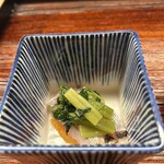 楽心 - 太刀魚のお造り…花山葵にほのか