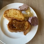 ブラッスリー・ベルデマール - お薦めフレンチトースト　紅芋ジャム　パインバター　紅芋バター