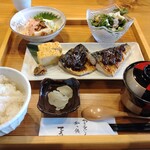 旬を楽しく和み飯 てる - 鯖田楽焼き