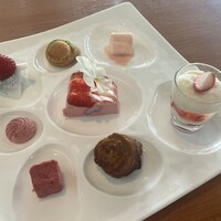 XEX TOKYO / Salvatore Cuomo Bros. - 