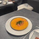 #ヒロキヤ六本木 - 黄身のソースかかってる