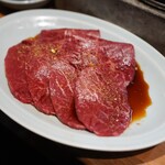 炭火焼肉ホルモンさわいし - 上赤身ロース　ランプ、シンシン