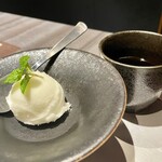 八重洲 和牛 すき焼き しゃぶしゃぶ 美月 - 