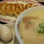 餃子の王将 - 麺(牛骨ラーメン)セット(2014.07)