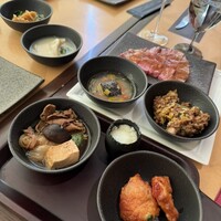 ブッフェアンドカフェ スロープサイドダイナー ザクロ - 