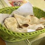 NAINA - ナンおかわり