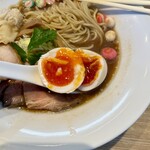 宍道湖しじみ中華蕎麦 琥珀 - 