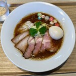 宍道湖しじみ中華蕎麦 琥珀 東京本店