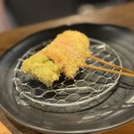 五感で楽しむ串揚げ屋 生粋namaiki - タラの芽のベーコン巻き