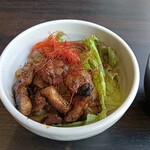 焼肉酒場 海賊のAJITO - カルビ丼