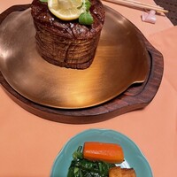 ステーキハウス キッチンリボン - 