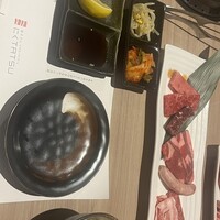 近江うし 焼肉 にくTATSU 青山本店 - 