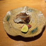 乙女寿司 - 金目鯛。一言で言うとめっちゃ旨い！上品すぎる脂も乗ってて香ばしい香りもあって抜群！