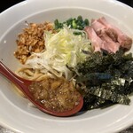 長男、おかわしゅん - 