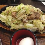 肉米 雄一飯店 - ランチ豚鉄板（ライス・スープ付）1.5人前　￥1050