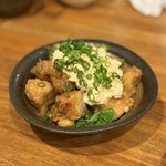 黄金鉄鍋餃子 HUG - 