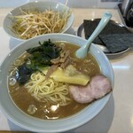 ラーメン 和久 - ネギ×3、のり