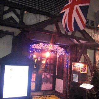 口コミ一覧 : 【閉店】ビートルズライヴハウス CAVERN CLUB （キャ