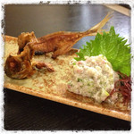 十八番 - アジのなめろう&骨せんべい