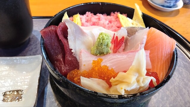 Sushi Dokoro Edomatsu photo 3