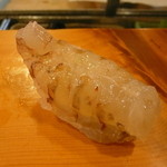 吉乃寿司 - 車海老は水槽から出して　茹でるか生