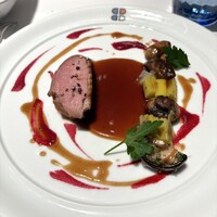 ブラッスリー ポール・ボキューズ 大丸東京 - チェリバレー鴨のロティ  ソース エーグルデゥース
