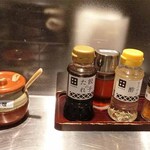蔵出し味噌 麺場 田所商店 - 