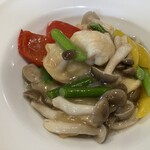 CHINESE DINING 瑞 - 鮮溜鶏片アップ