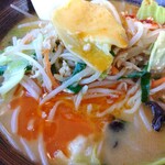 幸楽苑 - ラー油投下