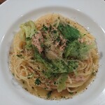 トラットリア アジアーゴ - ツナキャベツペッパー　ブイヨンソース