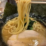 ラーメン ビッグ - 麺リフト