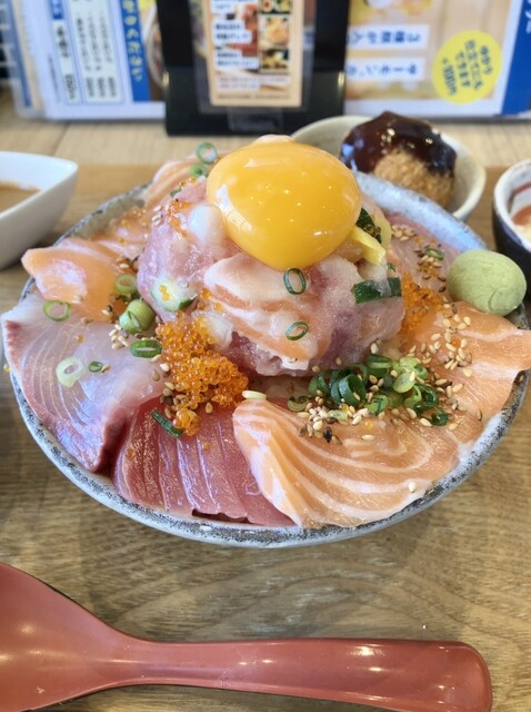 Sushi Sake Sakana Sakana Factory