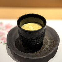 大宮 寿司 いし山 - ホタルイカとクリームチーズの茶碗蒸し。
