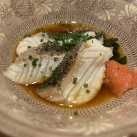 銀座 まる市 - クエの湯引き