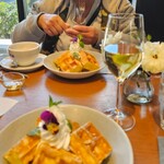 フラワーカフェ BLOOMY'S - 