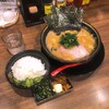 九州豚骨醤油 鯉から竜 松山店