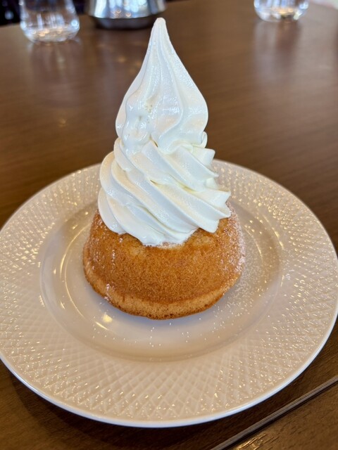 スイス菓子 バーゼル - 星田/ケーキ | 食べログ