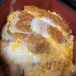 野路 - カツ丼アップ  甘めの汁