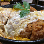 かつ丼屋 - 厚切りロースかつ丼アップ