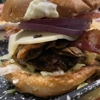 口コミ一覧 : Cheeseburger In Paradise Waikiki （チーズバーガー