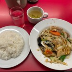 南海飯店 - 日替定食豚肉キャ玉子炒め