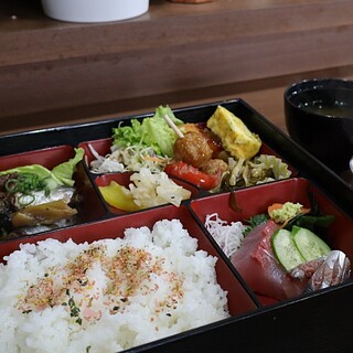 大衆食堂 だいこく_0