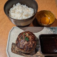 ホルモン焼肉 富や 栄店 - 