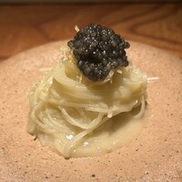 トムクリオーザ - ジャガイモ千切り発酵バターキャビア